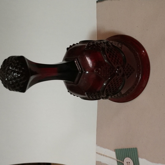 Vintage Avon 1876 Cape Cod Collection Ruby Red Glass Bell Dinner 1979 Collectibl - Picture 12 of 12